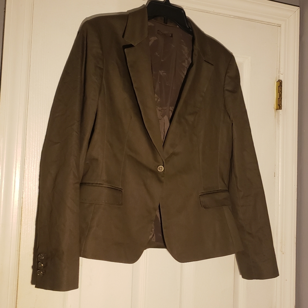 Tahari blazer like new
